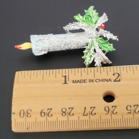 Gerry's Christmas Candle Brooch Pin Sparkly Silver With Holly Leaves Holidays 2" - Picture 7 of 7
